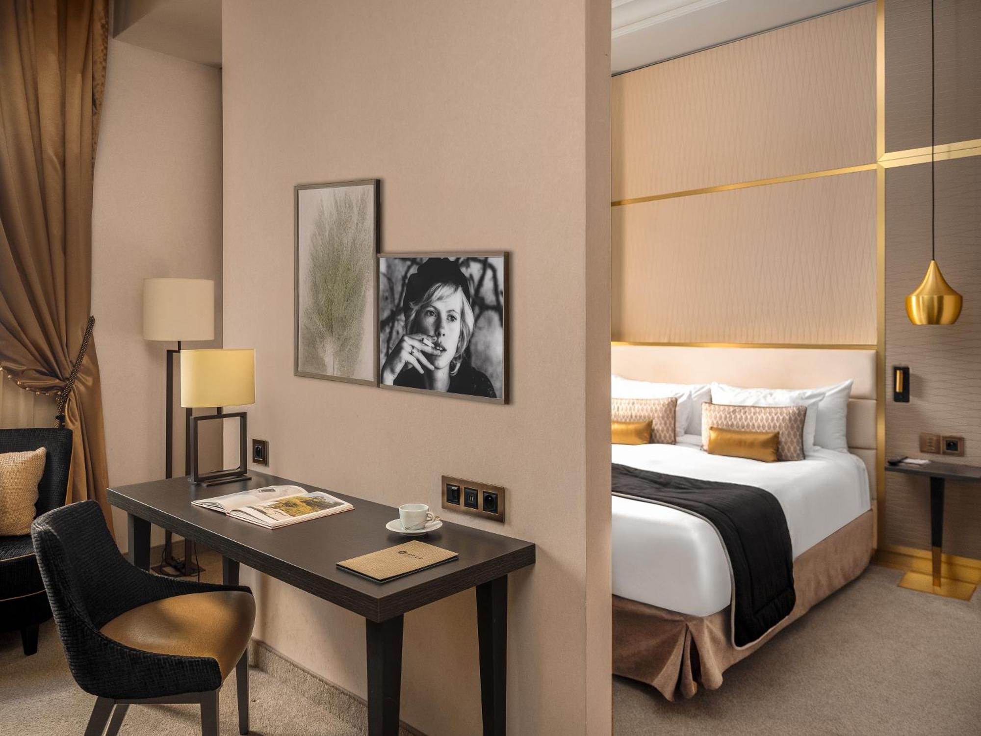 מלון Niepce Paris, Curio Collection By Hilton מראה חיצוני תמונה