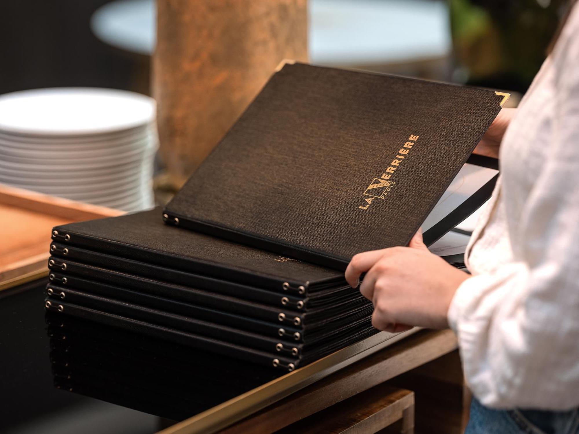 מלון Niepce Paris, Curio Collection By Hilton מראה חיצוני תמונה